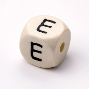 Schnulli-Buchstabenwürfel 10 mm, "E"